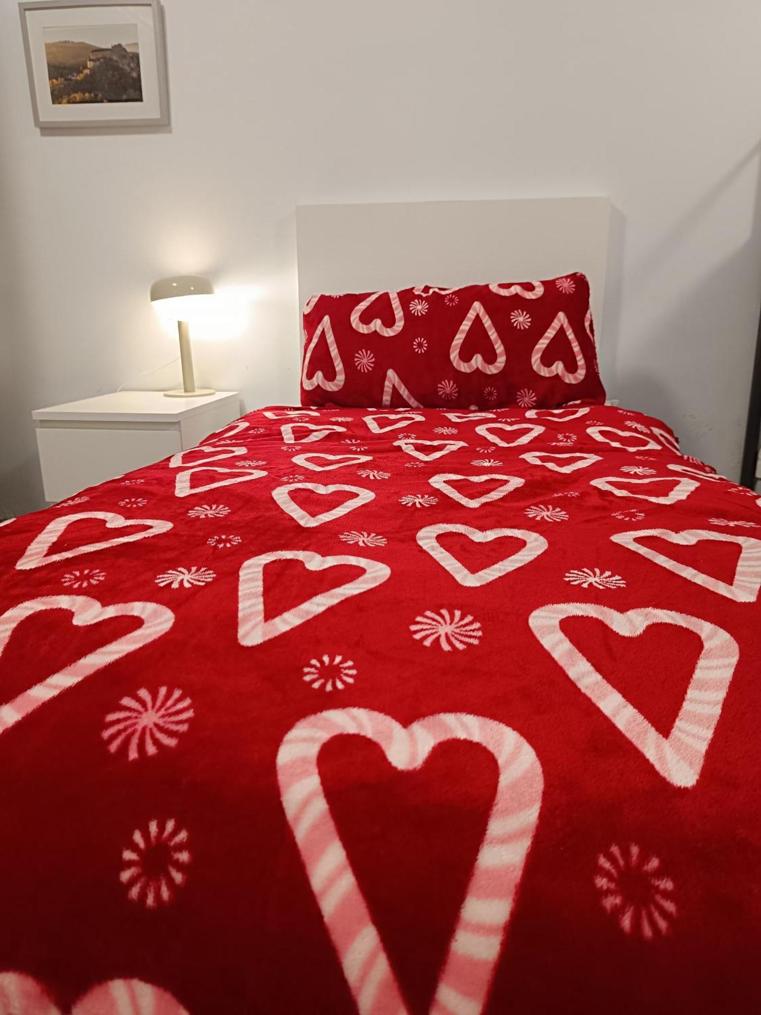 Hostel Latimoamericano Masculino Madrid Dış mekan fotoğraf